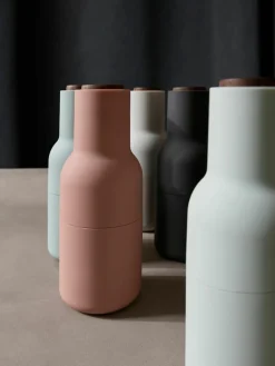 Zout & pepermolen Bottle Grinder met beukenhouten deksel, set van 2^Audo Copenhagen Outlet